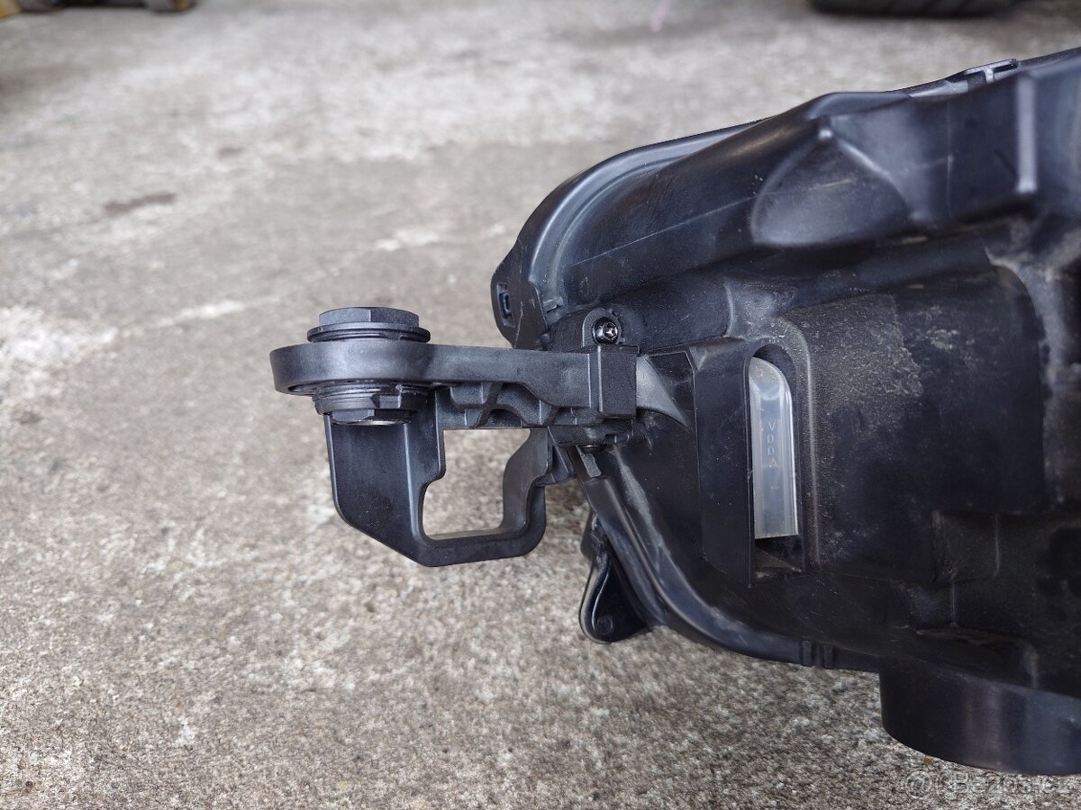 Pravý full led Škoda Scala - 8