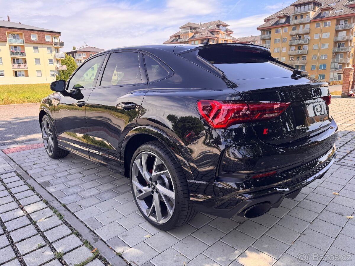 Audi RSQ3 2.5 TFSI - 8