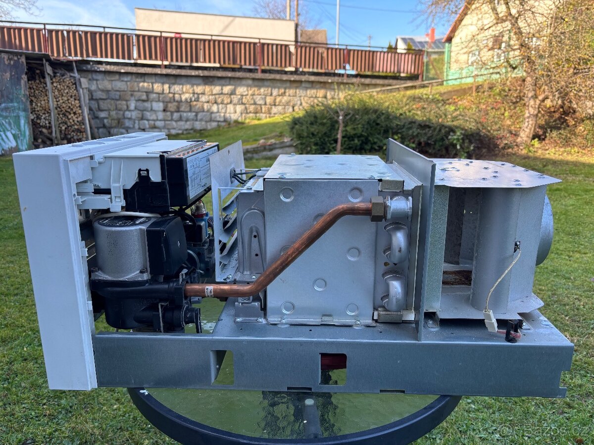 Plynový kotel Viessmann Vitopend 100 W - 8