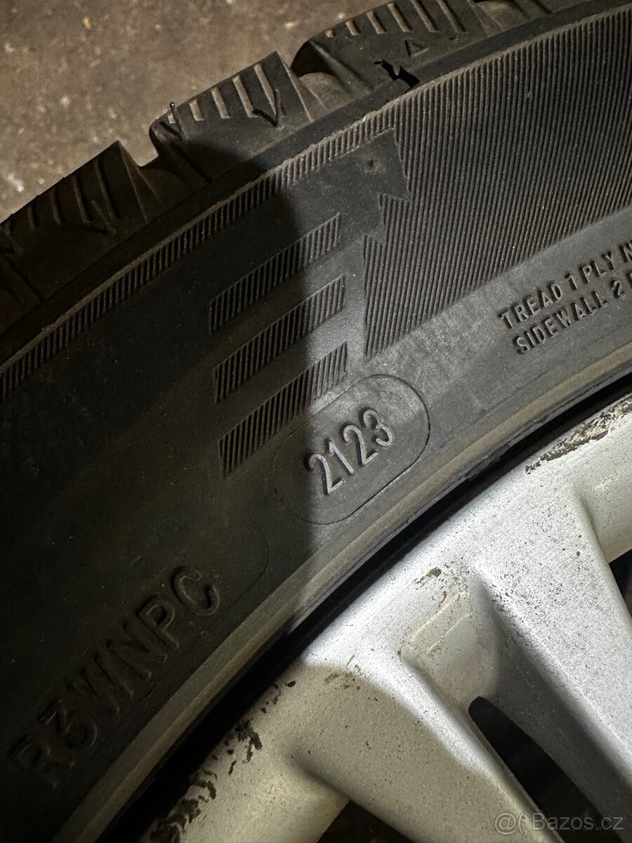 Litá kola bmw styling 135 R18 - 8
