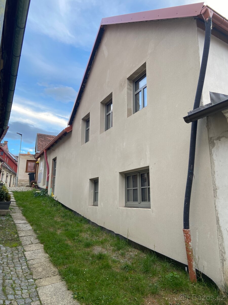 Pronajmu byt v Počátkách - 8