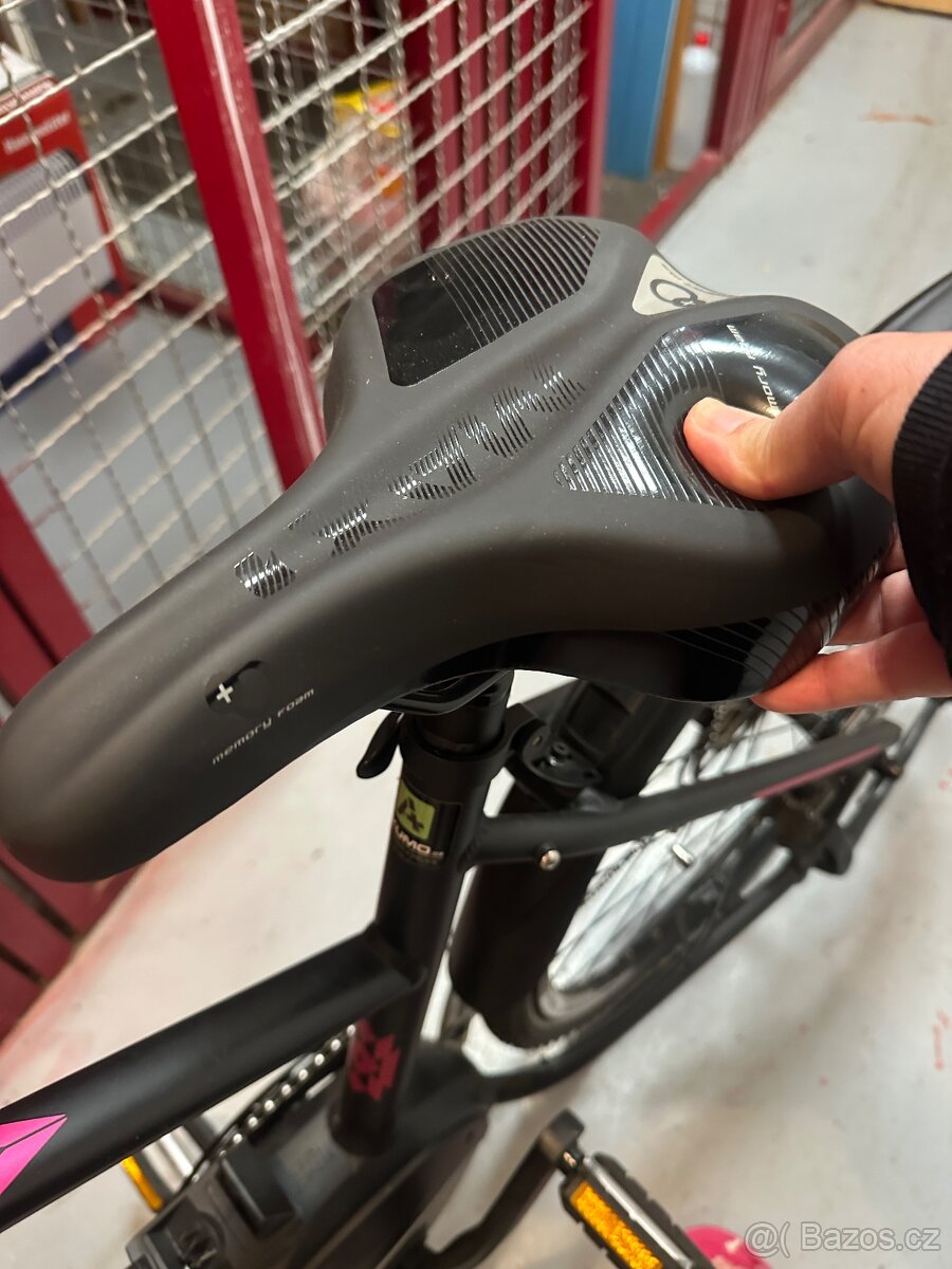 Prodám elektrokolo dámské Apache - 8