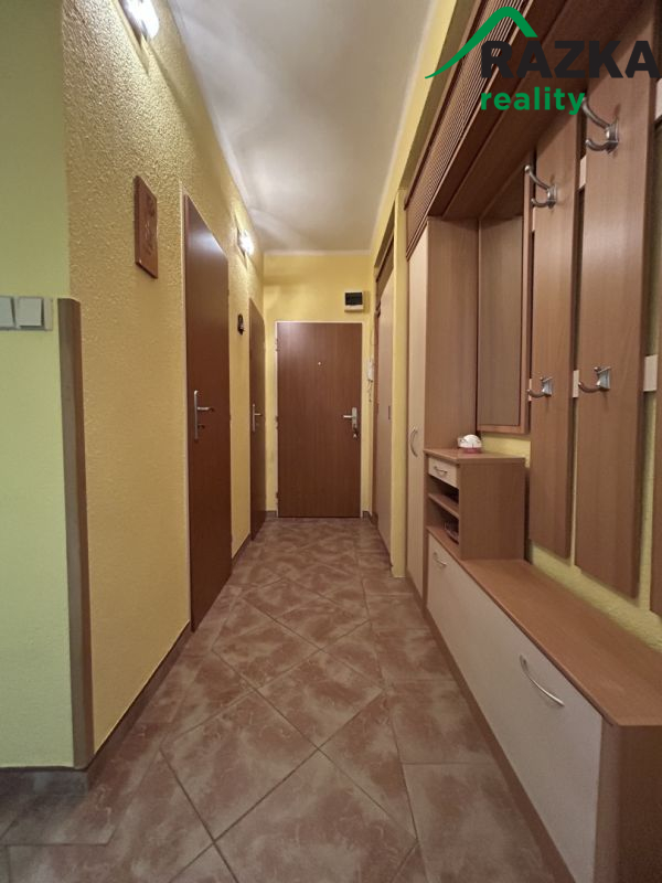 Prodej bytu 2+1 s balkonem v ulici 1. máje - Tachov - 8