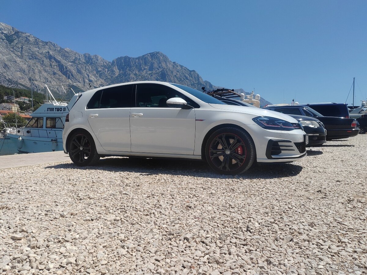 VW Golf VII Gti Performance - 8