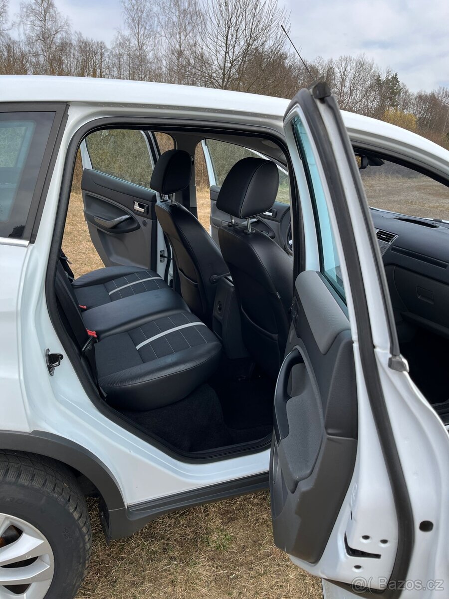 Ford Kuga 2.5i Turbo, 4x4 - 8