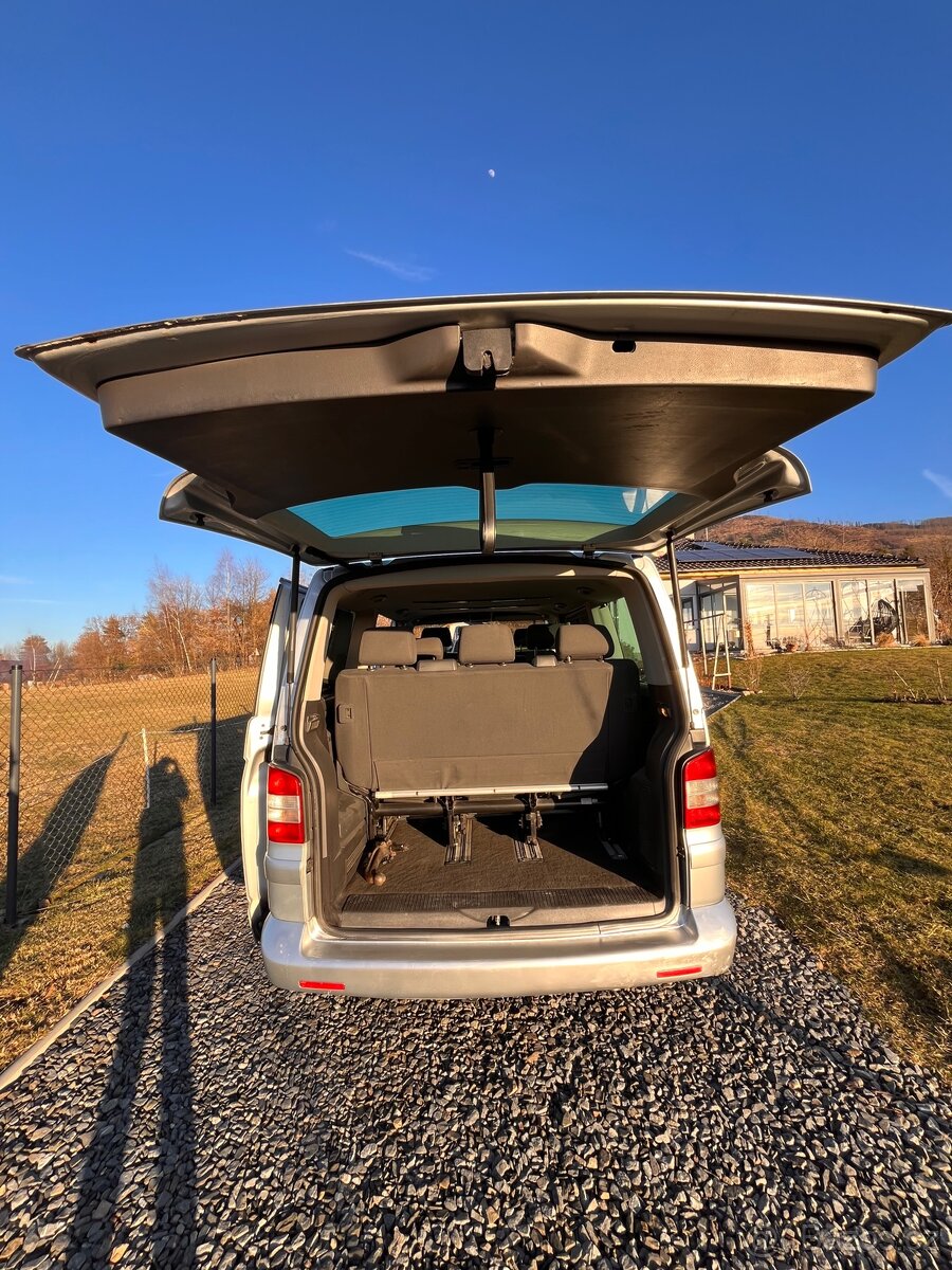 VW Multivan T5 96kw, TDI - 8