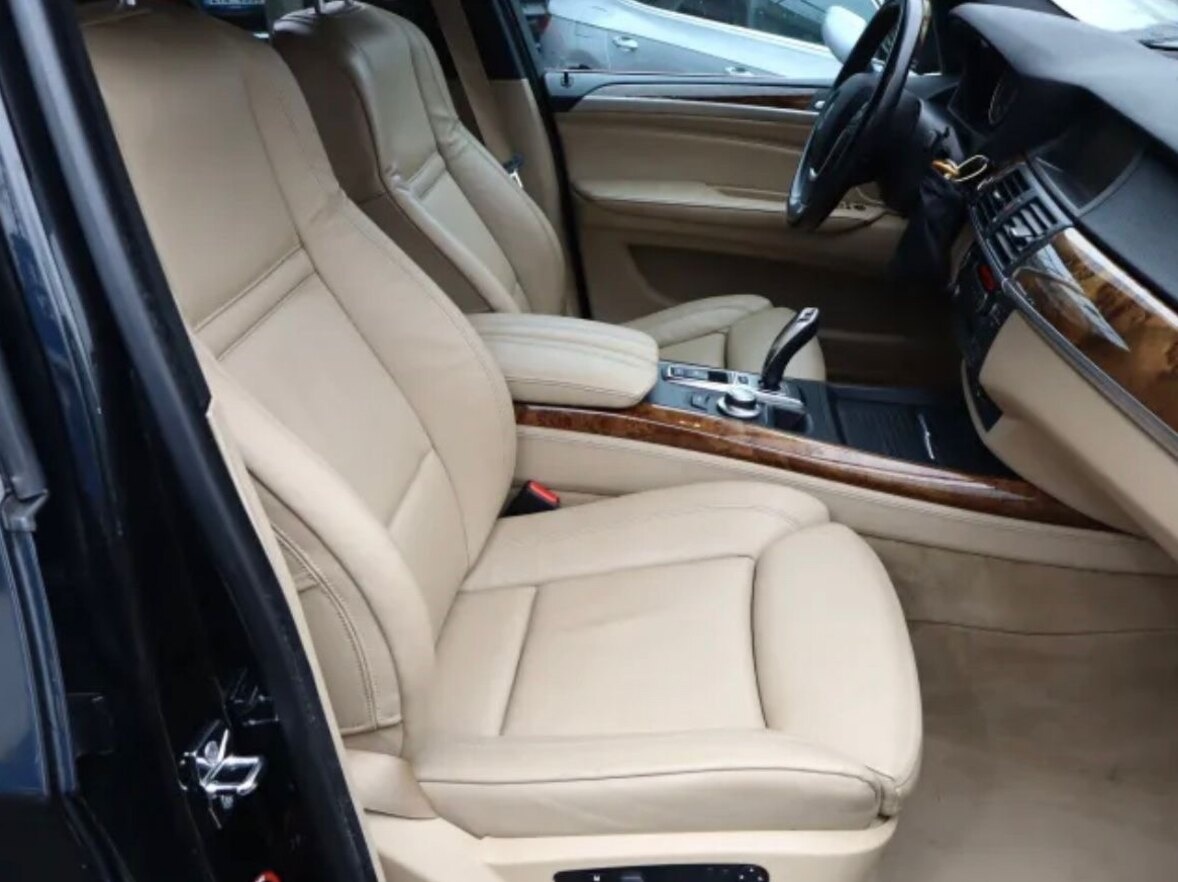 BMW X5 E70 35D M57 PLNÁ VÝBAVA - 8