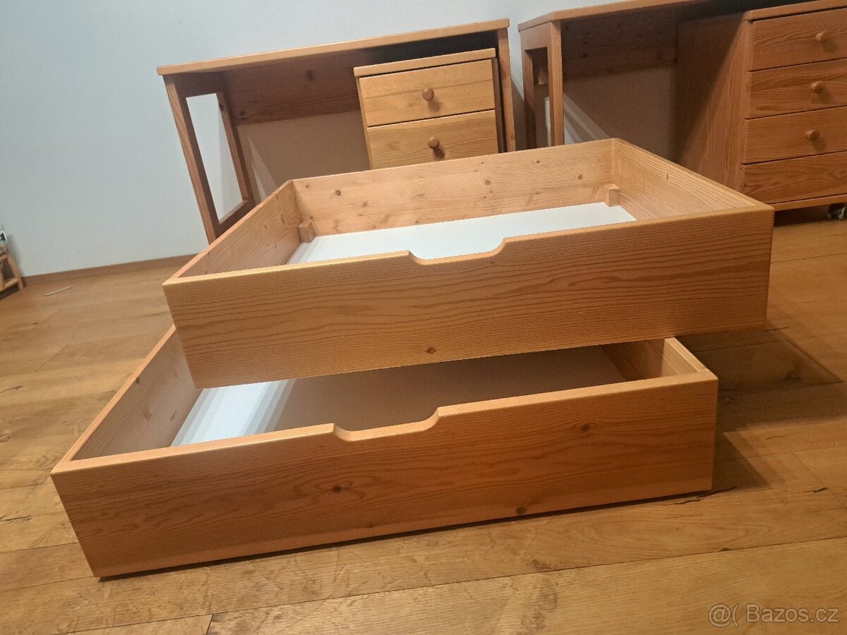 Nábytek do dětského pokoje, masiv, od truhláře - 8