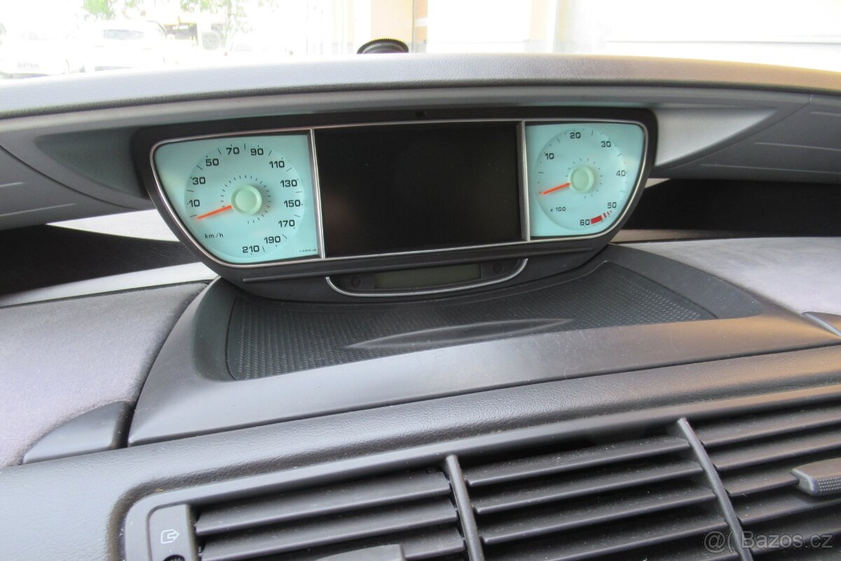 Citroën C8 HDi PŘESKOČENÉ ROZVODY - 8