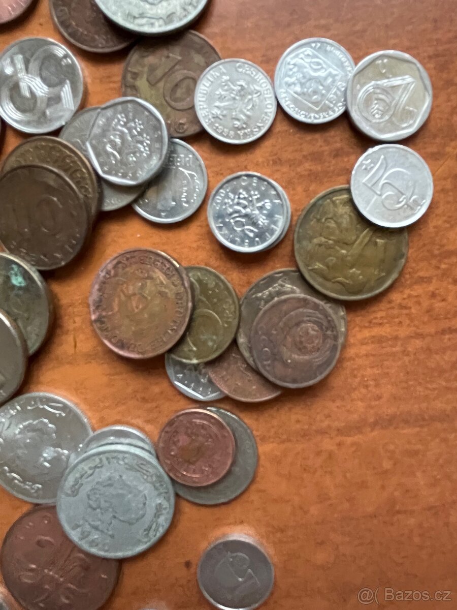 Různé mince - 8