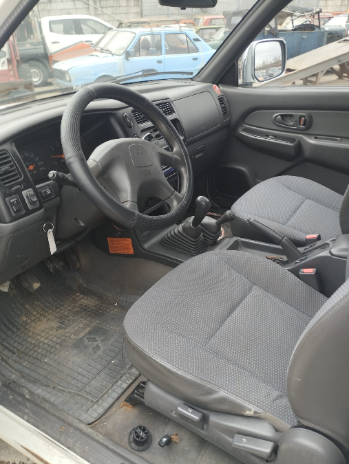 Mitsubishi Pick - up L200 4x4 Rv 2002 - 8