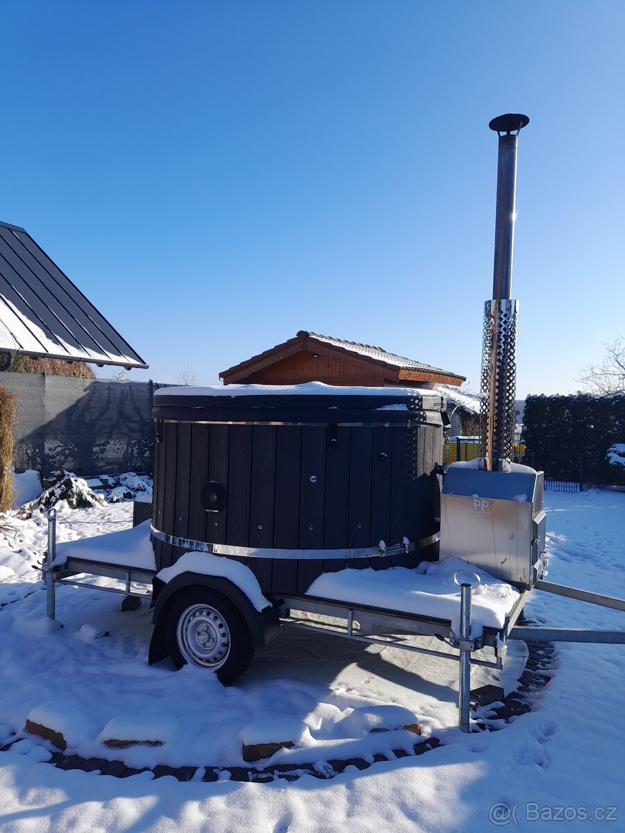 Mobilní vířivka (Horký sud) - 8