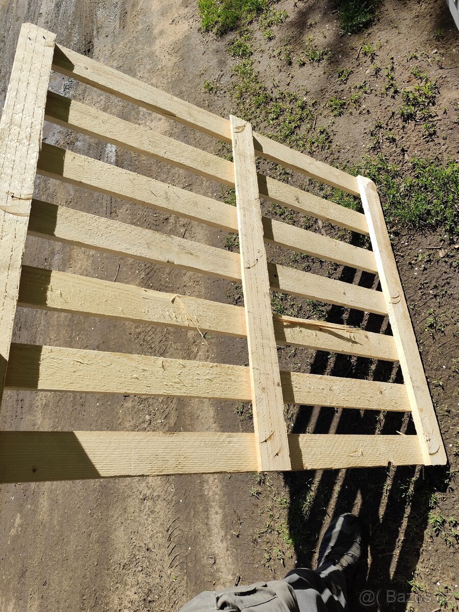 Prkna, palubky, latě, plot, plůtek - 8