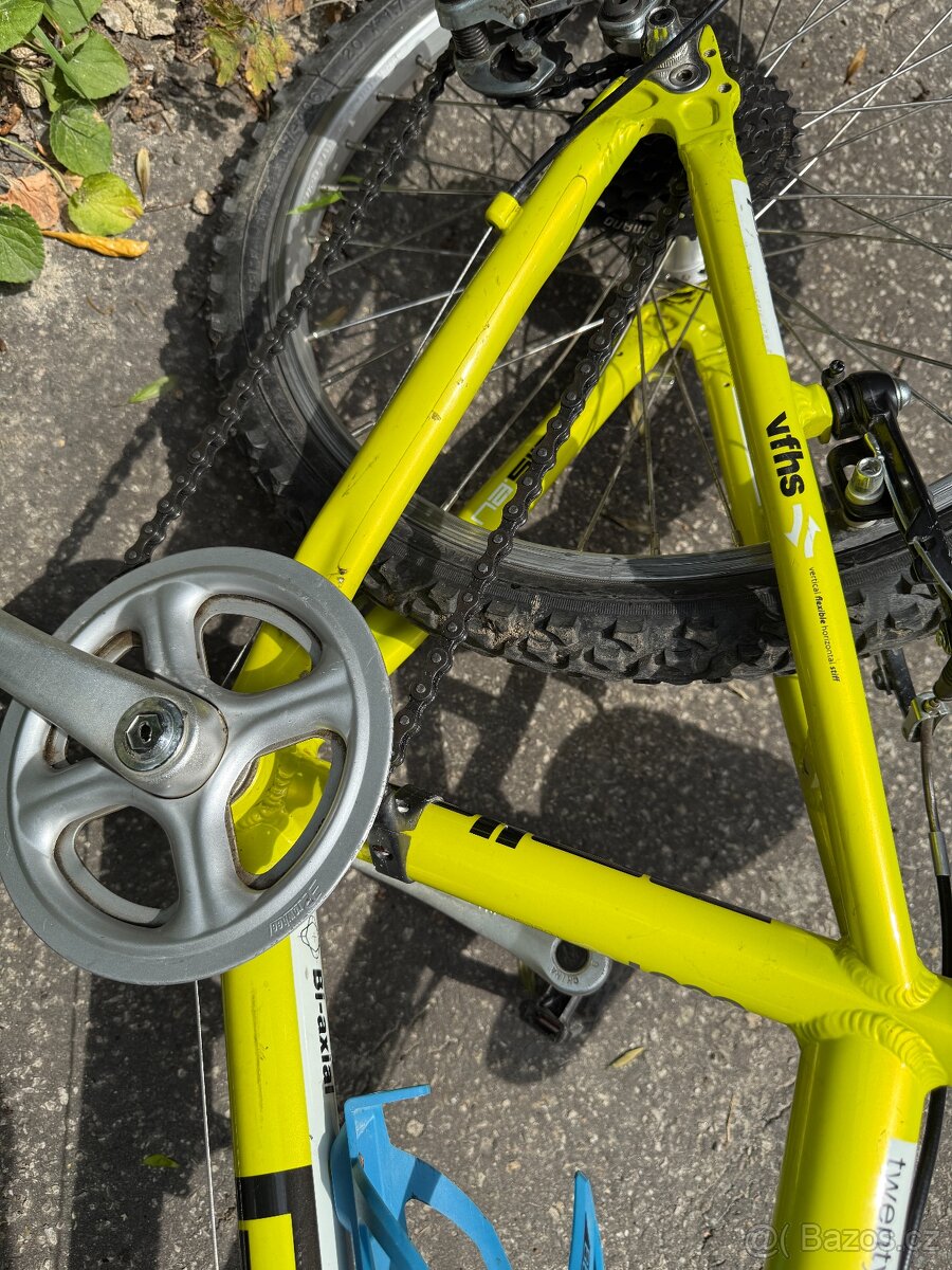 Dětské kolo PELLS 20" - 8