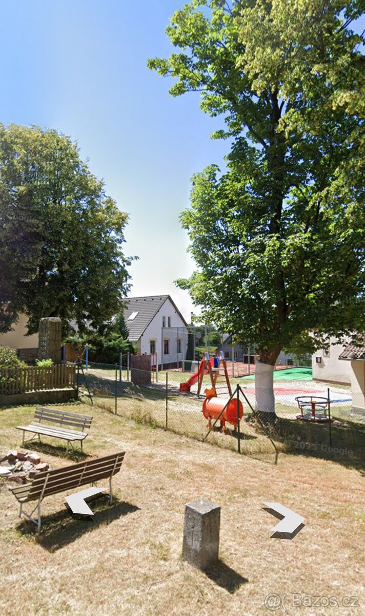 Stavební pozemek v obci Psáře - 8