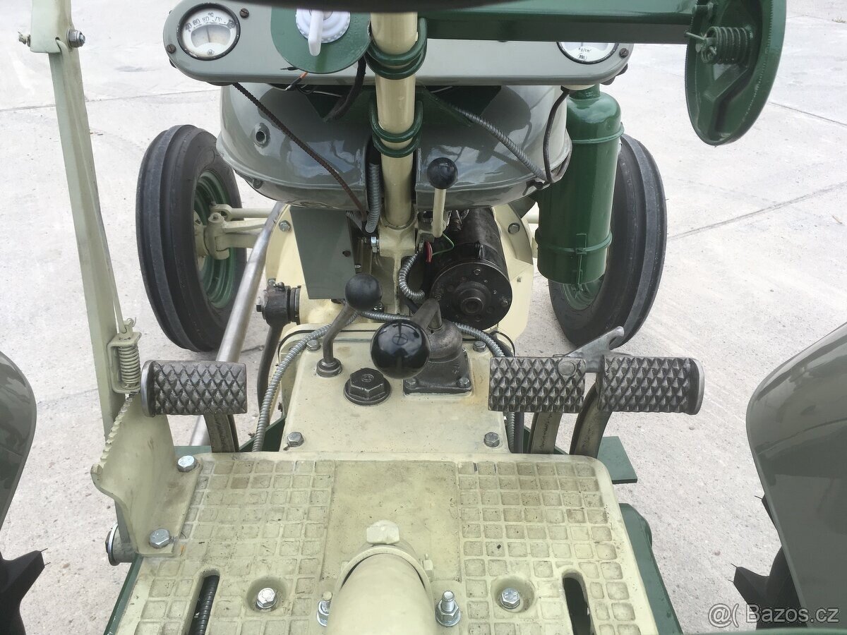 Zetor 25 traktor veterán (1948-1960) - 8