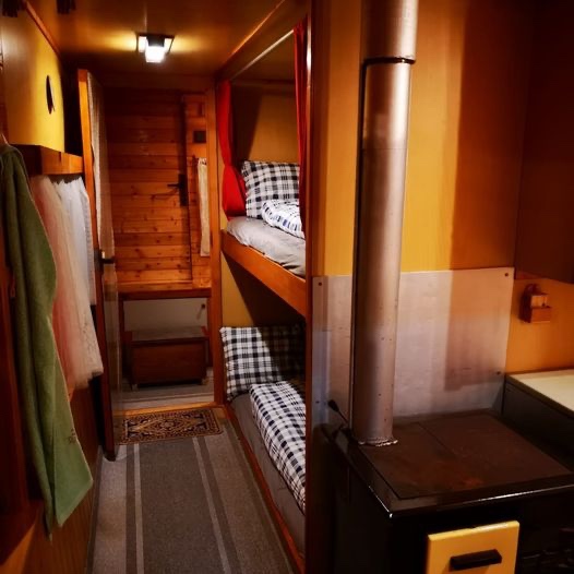 Pronájem hausbot Slapy - 8