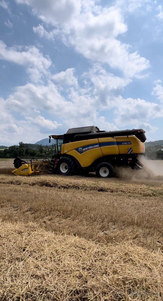 Kombajn New Holland CX8.70 - 8