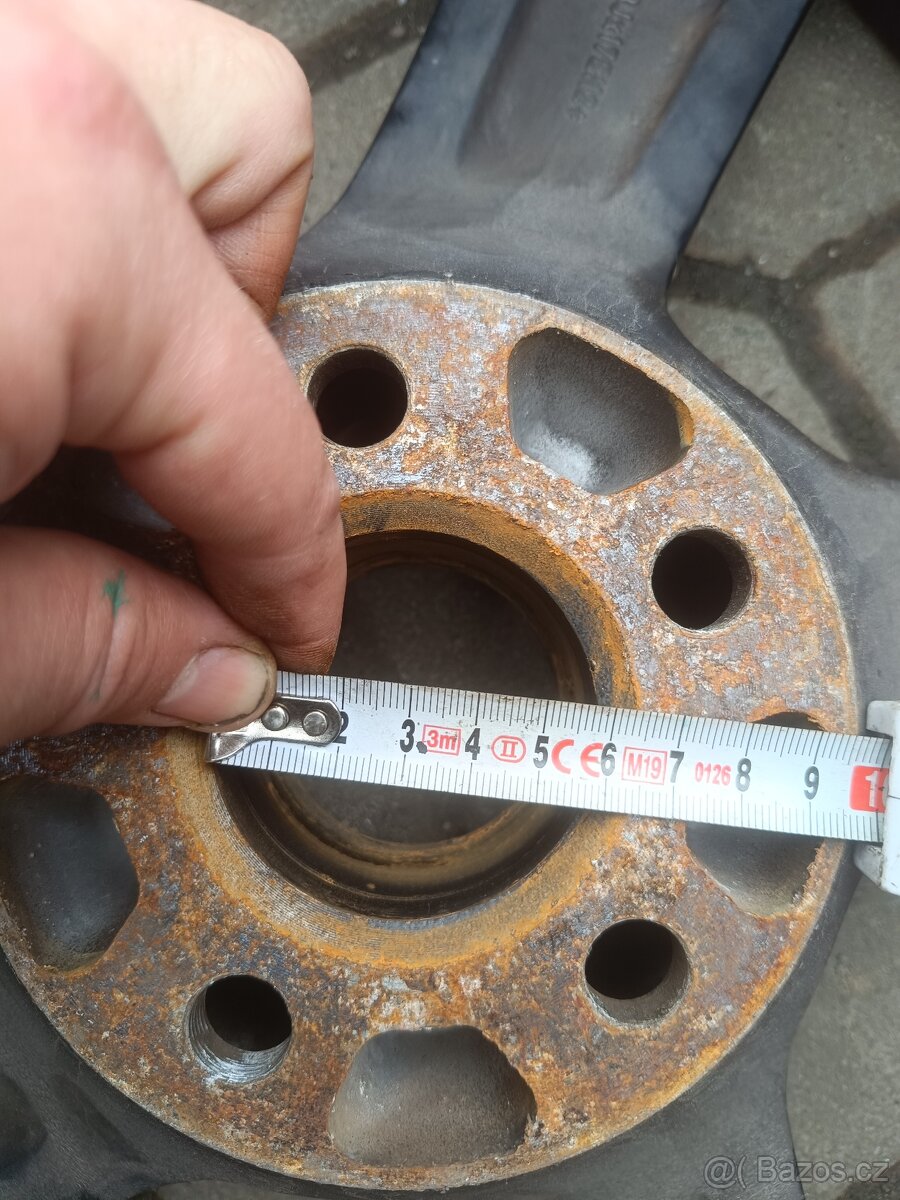 ALU kola 17 5X100 57,1 ET 32 - 8