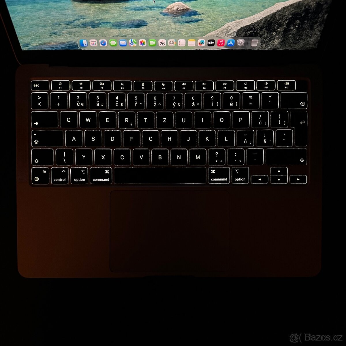 MacBook Air (8GB | M1 | 256gb | 13,3") - 8