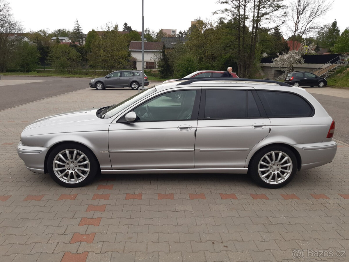 JAGUAR X-TYPE 2.0 kombi manuál - 152 000 km - 8