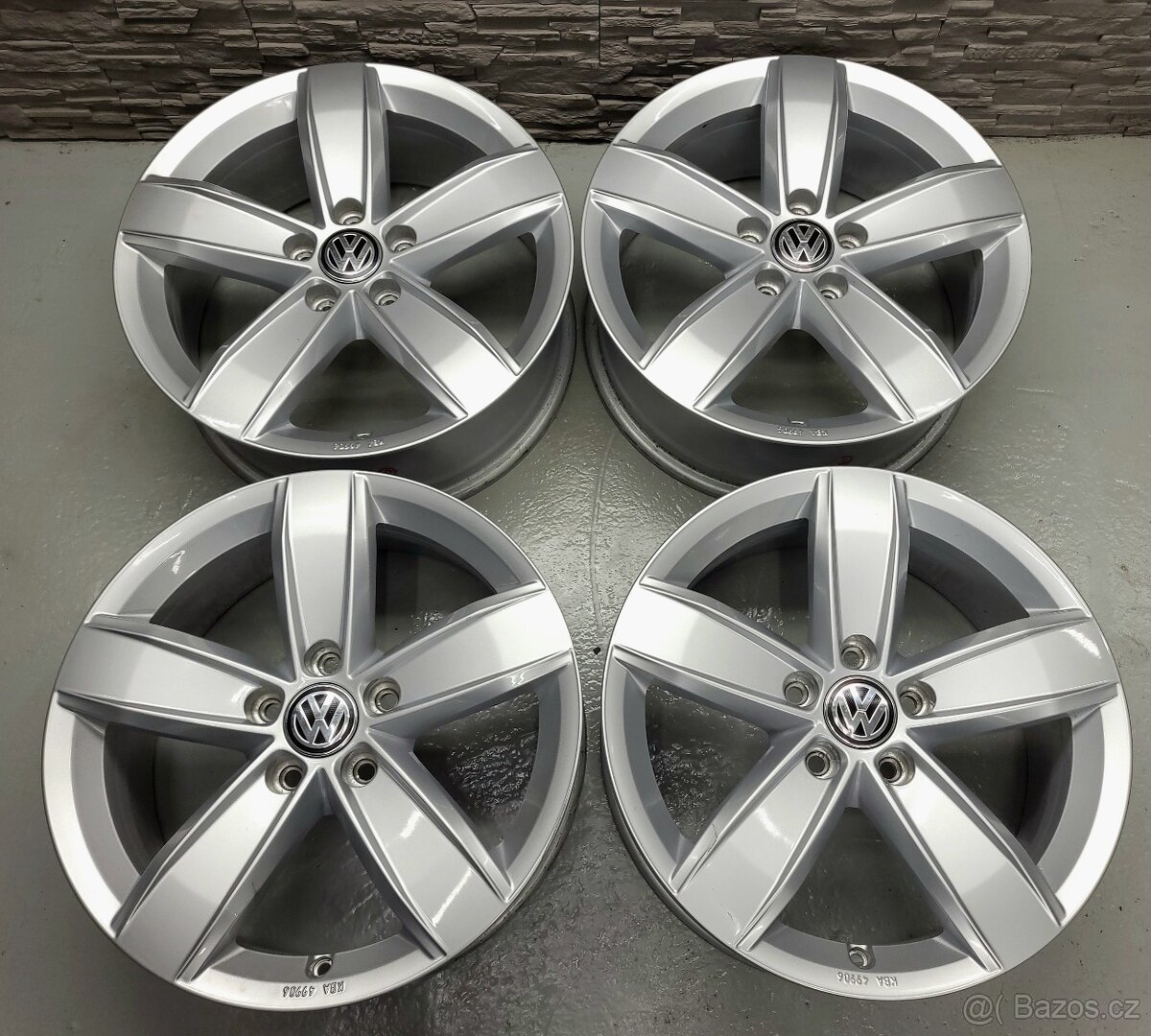 17" Originál VW Corvara Tiguan II 5x112 - 8
