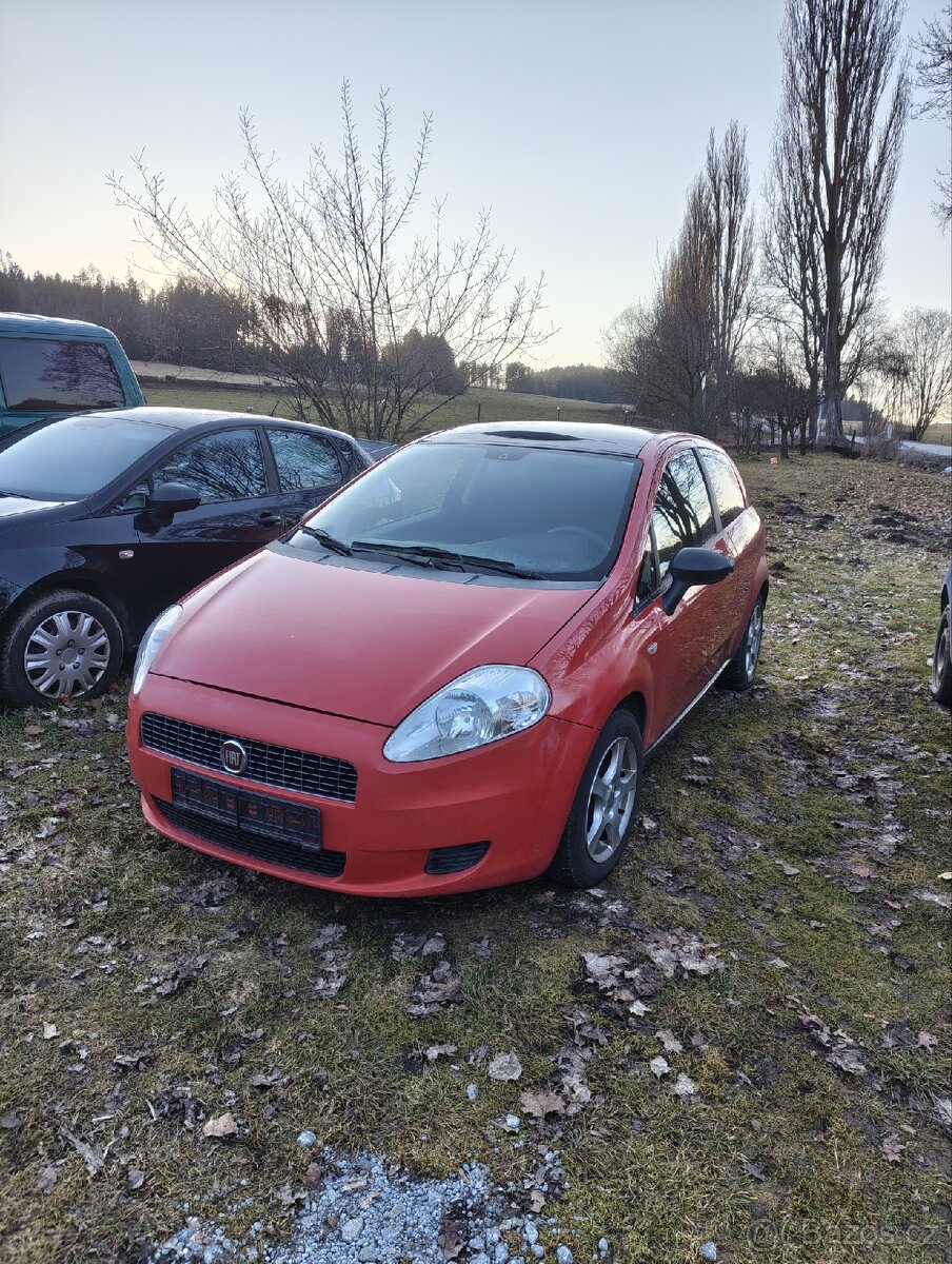 Fiat Grande Punto 1.2 8v - 8