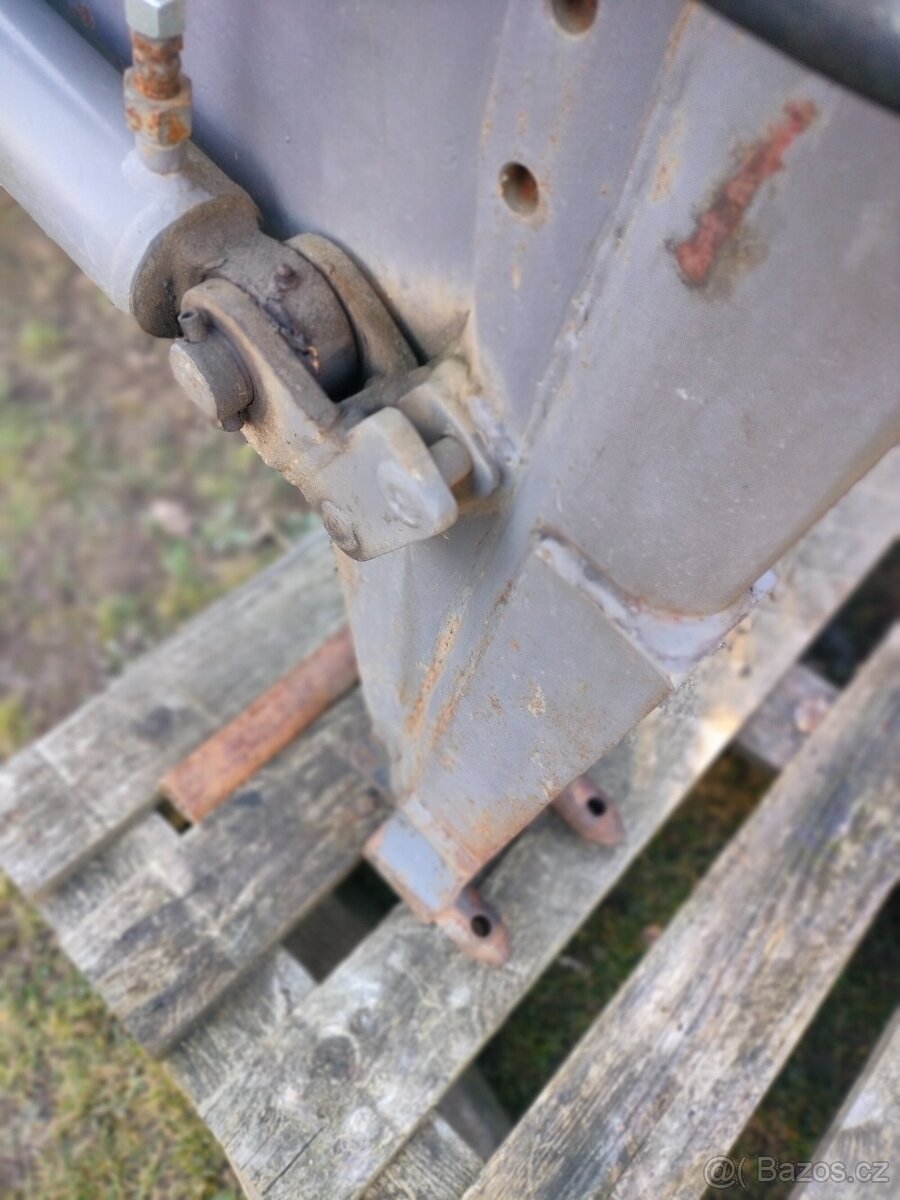 čelní nakladač BAAS 14 000kč - 8