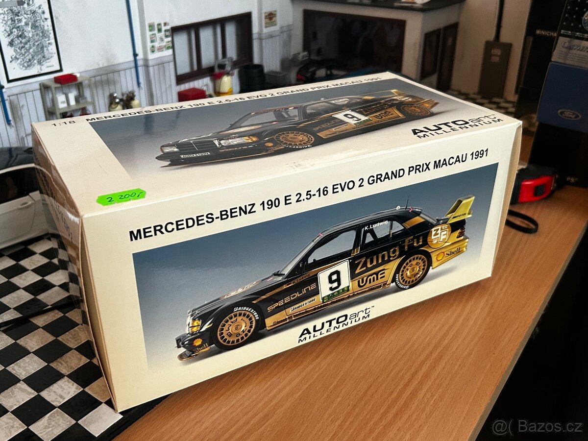 Mercedes 190e AutoArt 1:18 - 8