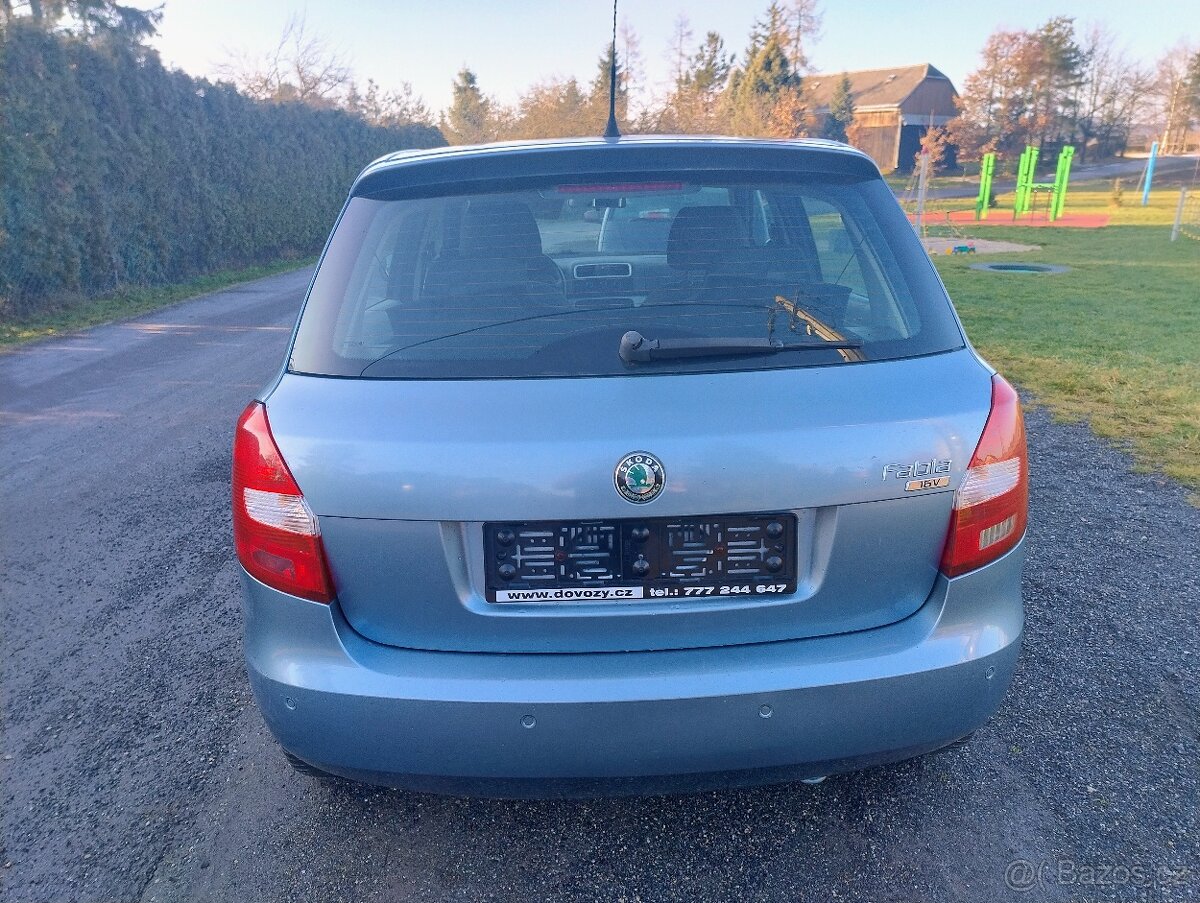Škoda Fabia 1.4i 16V Nová STK 124 000km - 8