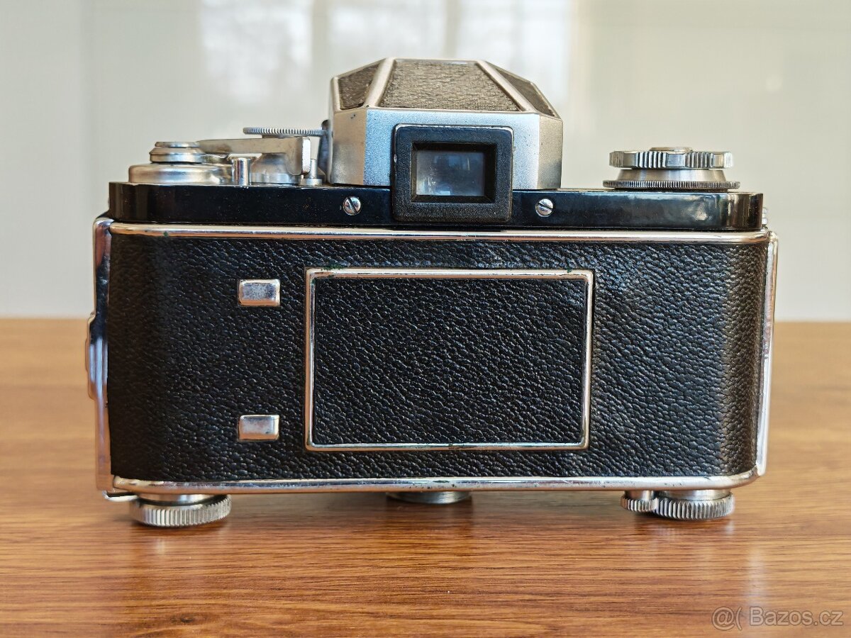 Exakta Varex IIa + objektivy a příslušenství - 8