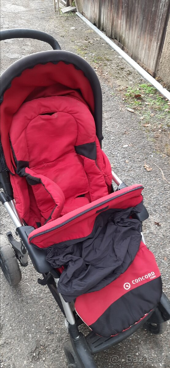 Dětský kočárek - 8