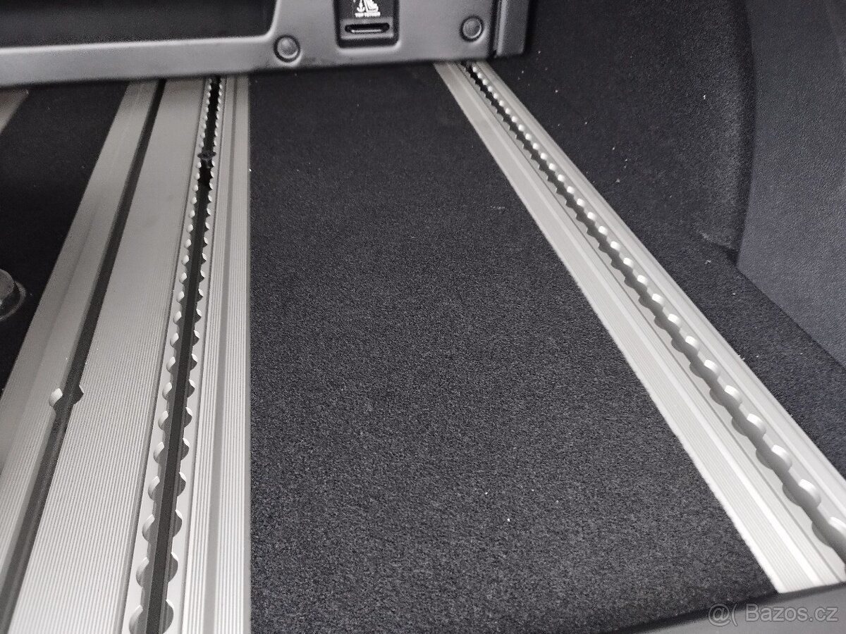 2025 Renault Trafic SpaceClass automat, Escapade. - 8