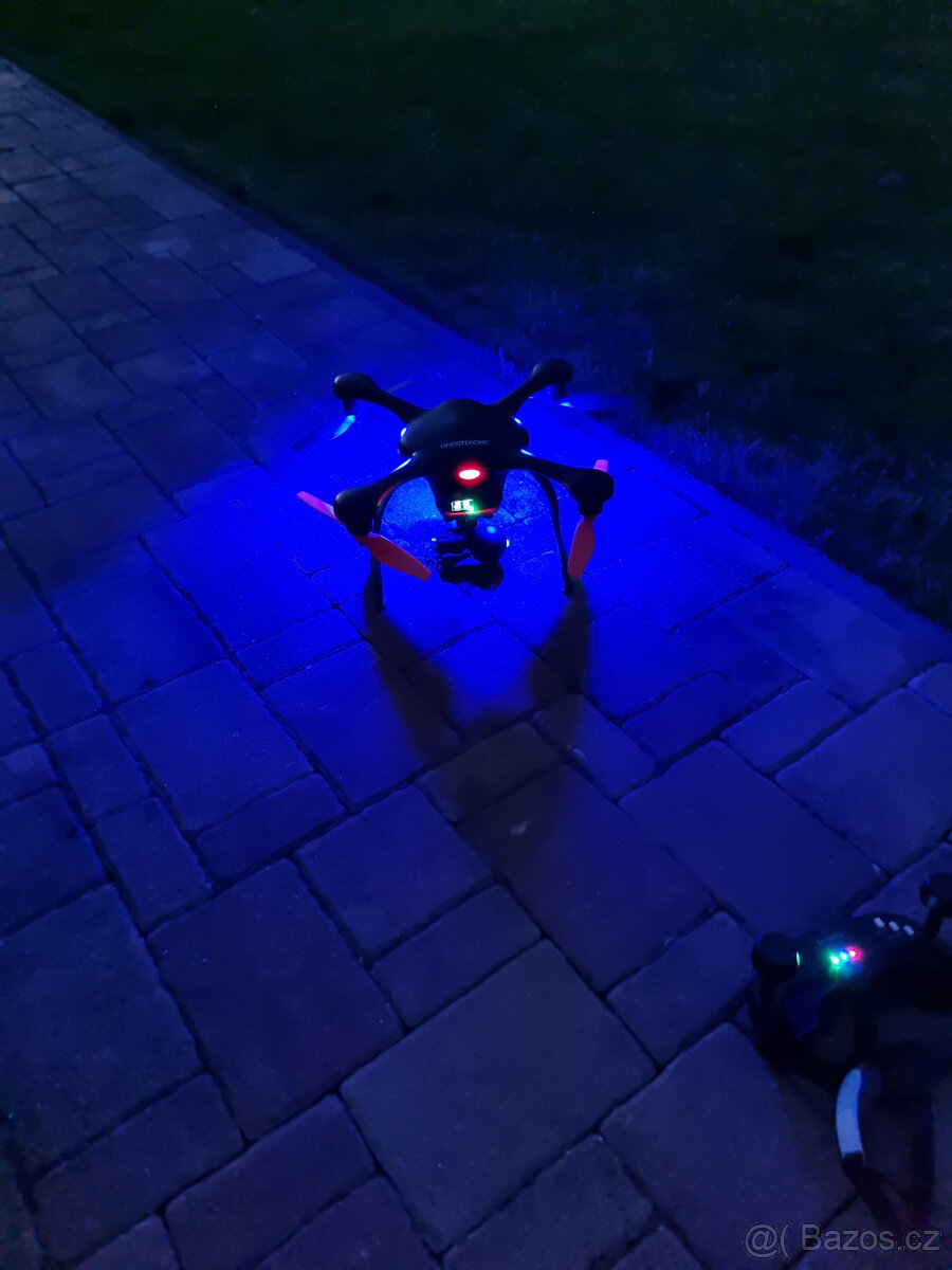 Dron EHANG Ghostdrone 2.0 VR černý (Android) - 8