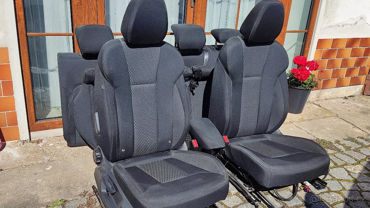 Prodám radar a svazek přední nárazník ŠKODA atd. - 8