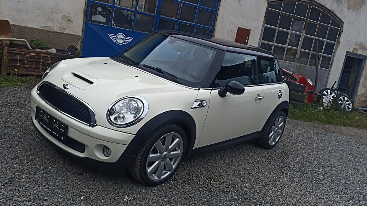Mini cooper S R56 141kw po servisu - 8