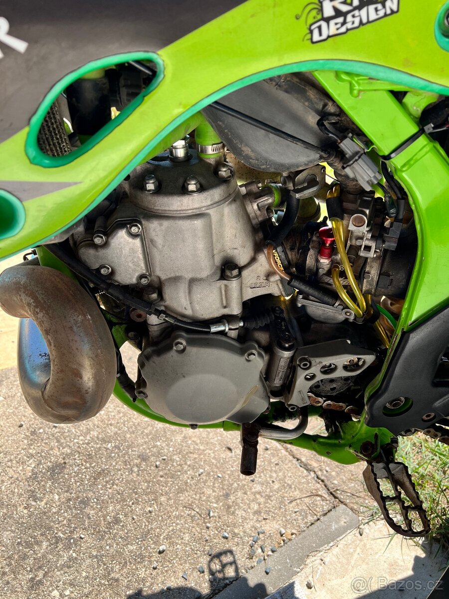 Kawasaki kx250 - 8