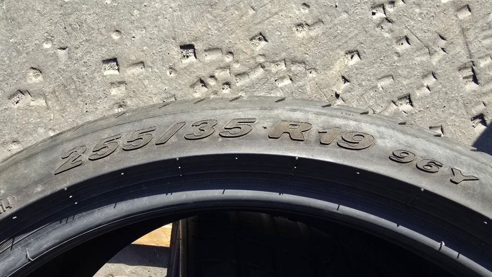 Letní pneu 255/35/19 Pirelli - 8