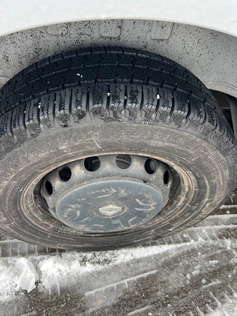 Prodám Renault Master 2.3 107kw rok 2019 - 8