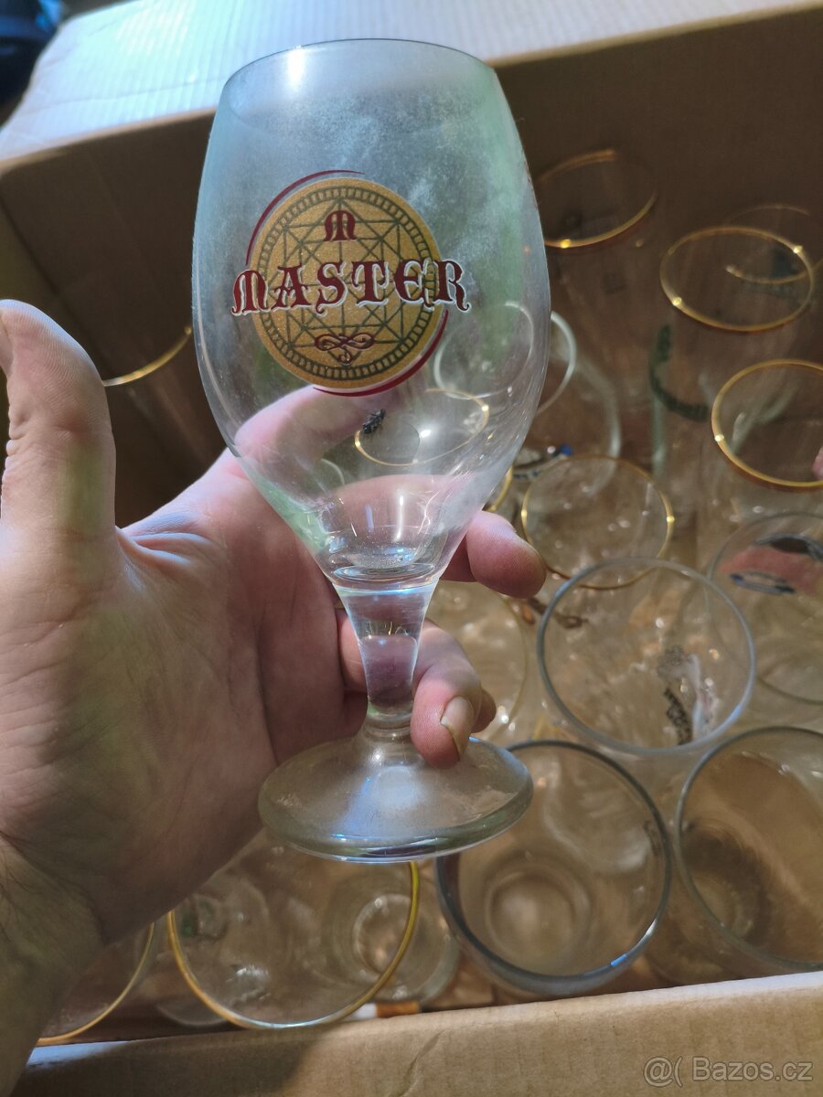 Pivní sklenice 4 krabice - 8