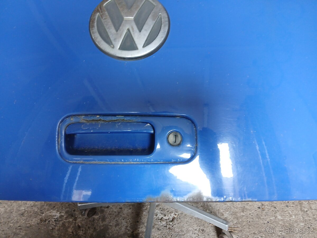 5 dveře golf 4 modrá LW5Z - 8