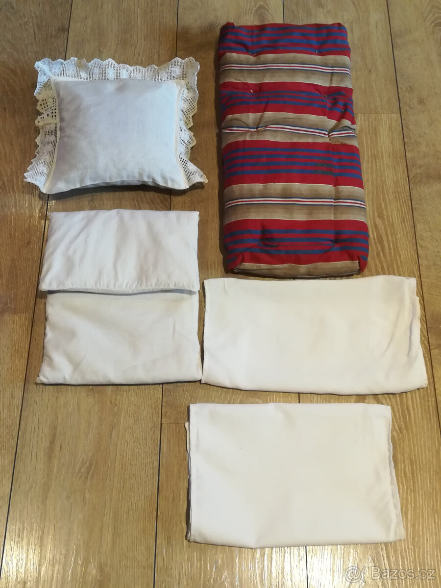 Stará kovová postýlka pro panenku - 8