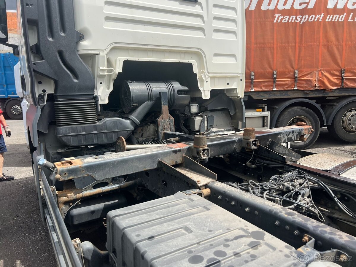 MAN-TGX 26.440 - MOTOR K-O - 8