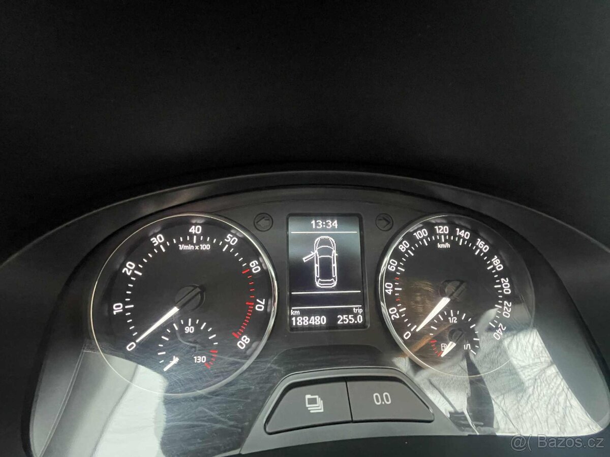 Škoda Rapid 1.2 TSI - 8