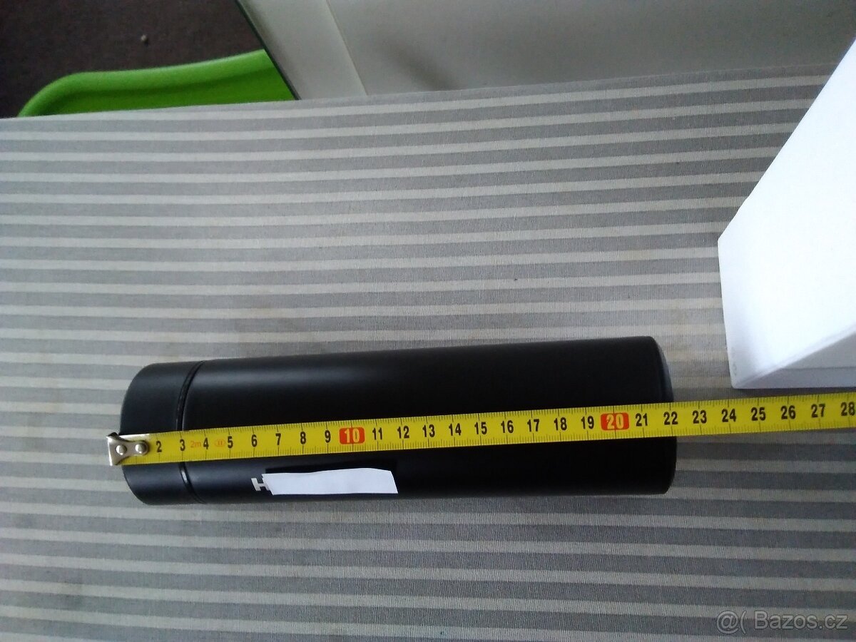 Nová termolahev se sítkem a displejem na teplotu. - 8