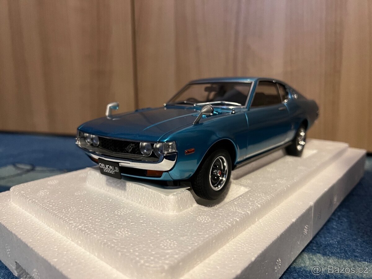 Modely aut AUTOart a CMC v měřítku 1:18 - 8