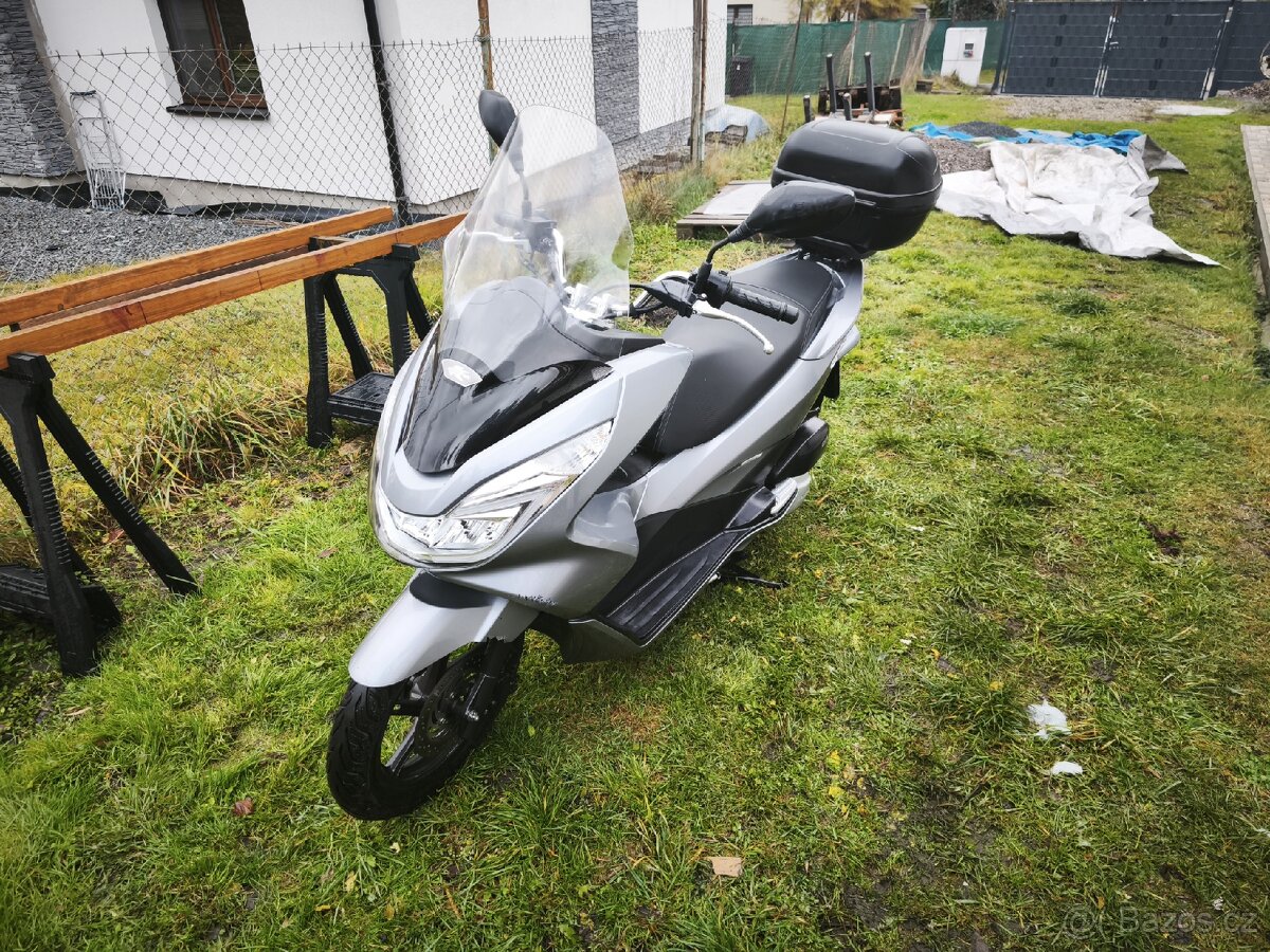 Honda PCX 125 - 8