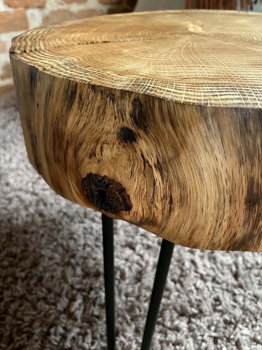 Stolek - dub - 8