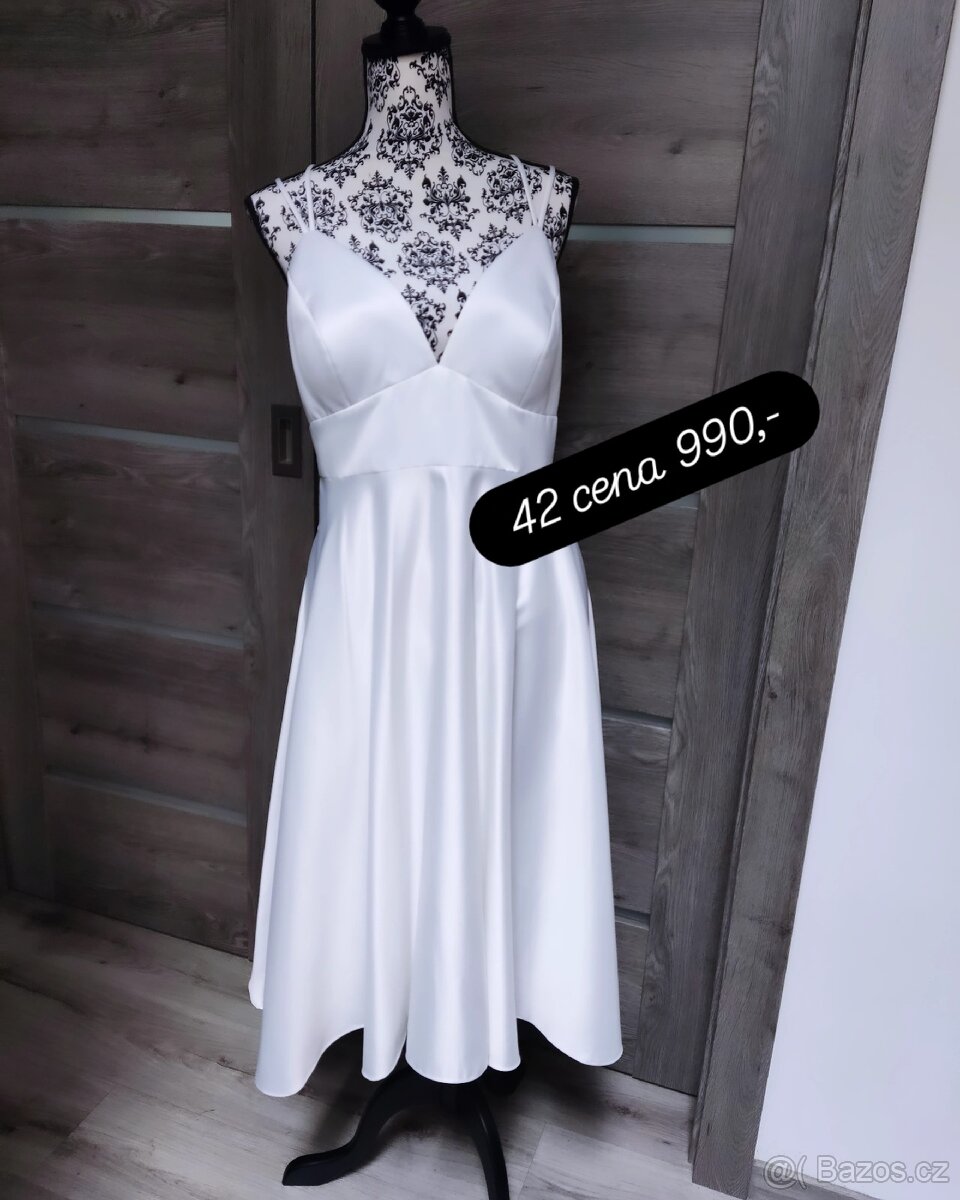 Svatební šaty 20 kusů různé velikosti - 8