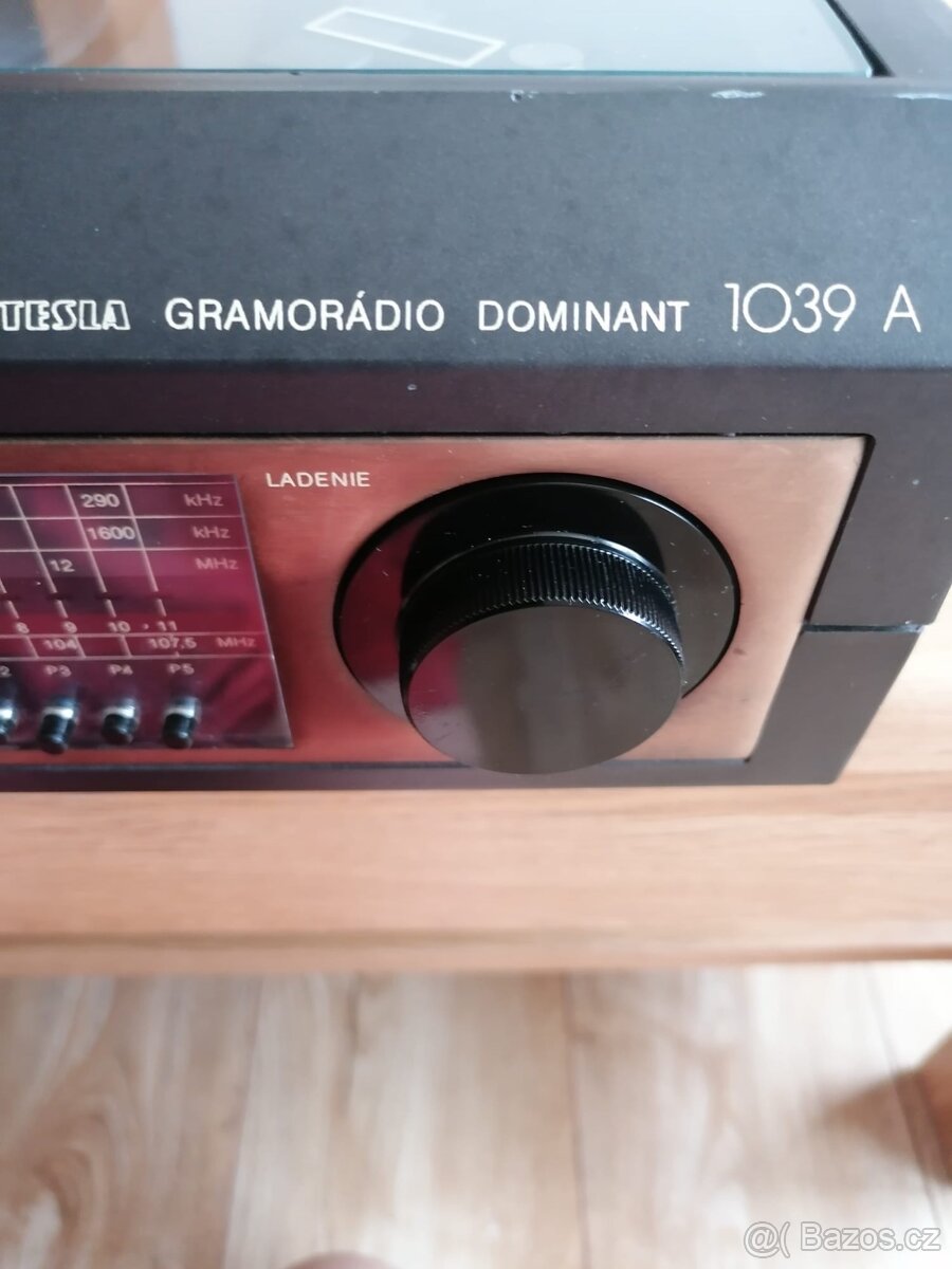 Gramorádio dominant - 8